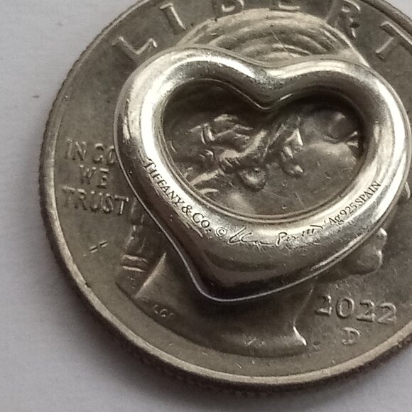 Tiffany & Co. Elsa Peretti Small Open Heart Sterling Silver Pendant - Picture 4 of 4